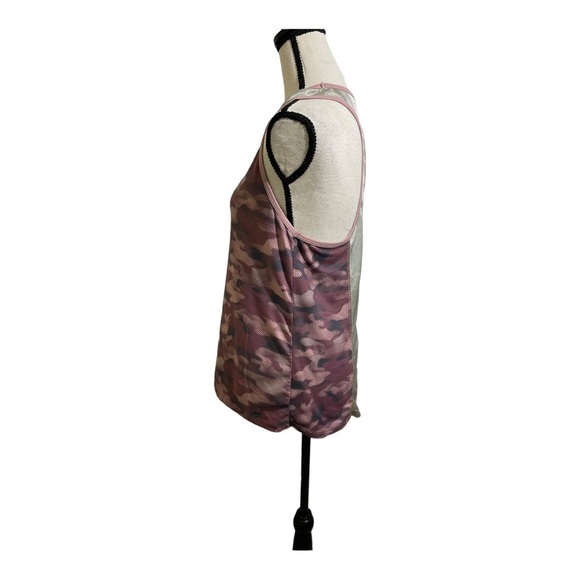 Evolution and Creation Tank Top camouflage pink grey. Workout fits S/med… - Picture 8 of 8